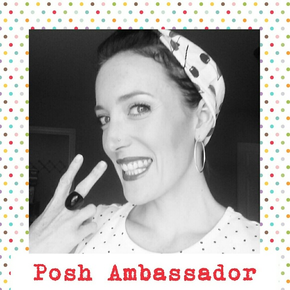 Meet your Posher, Kati - Picture 2 of 6